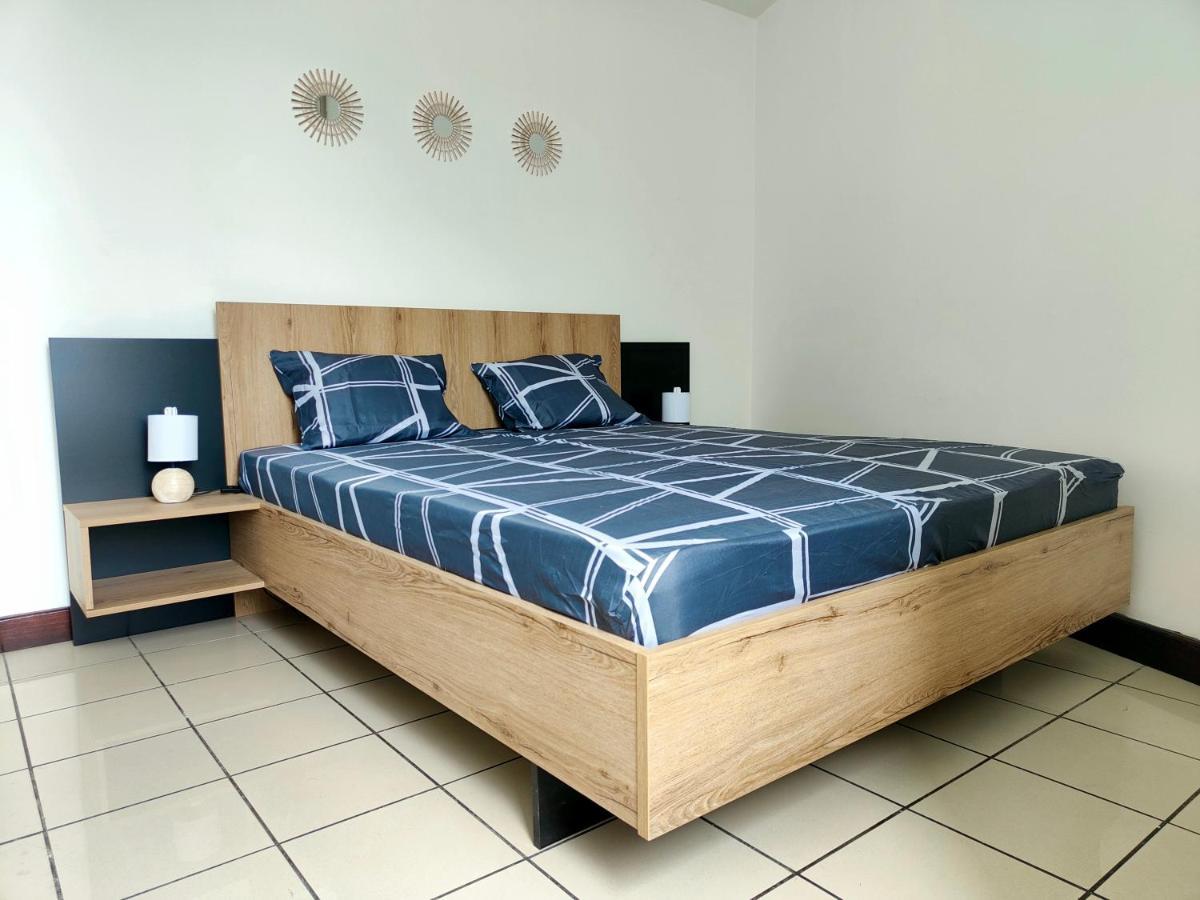 Appartement T2 - Sainte-Marie - 10 Min De L'Aeroport Εξωτερικό φωτογραφία